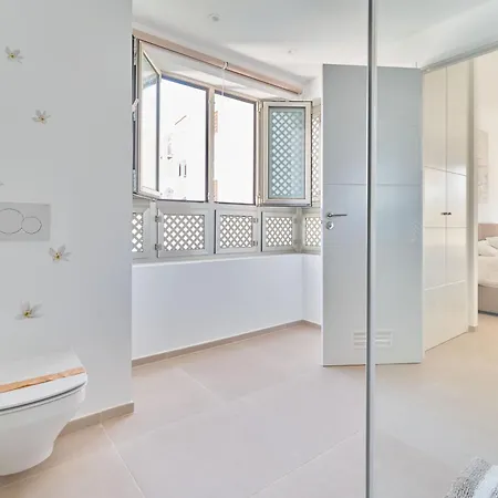 Daire Exotic Garden Mar