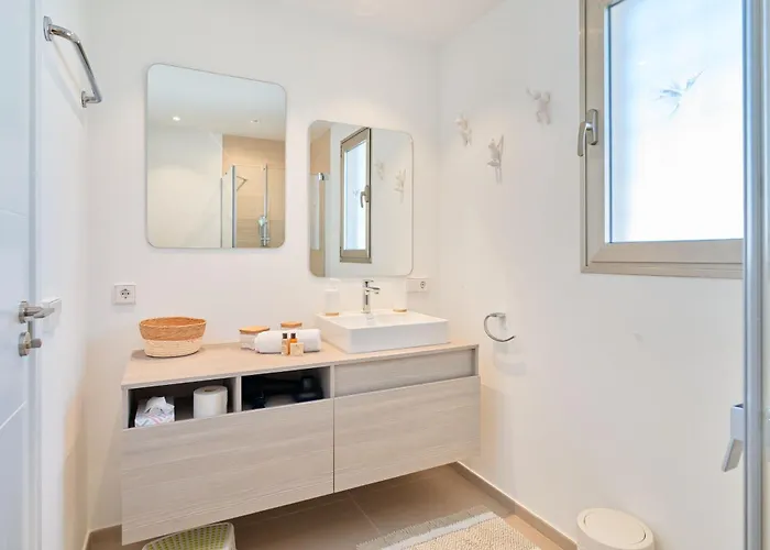 Апартаменты Exotic Garden Mar