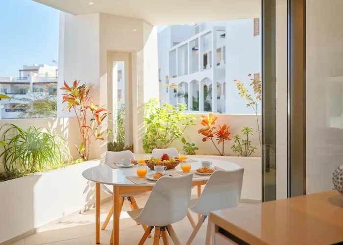 Апартаменты Exotic Garden Mar